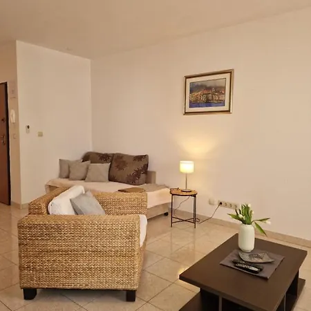Iva Apartment